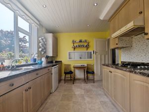 Photo 13- click for photo gallery